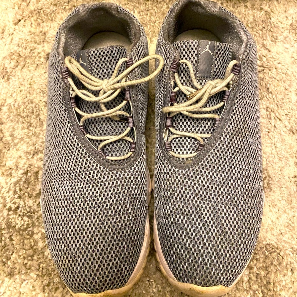 Jordan Future Low Wolf Grey Mesh Sneakers - Picture 3 of 5